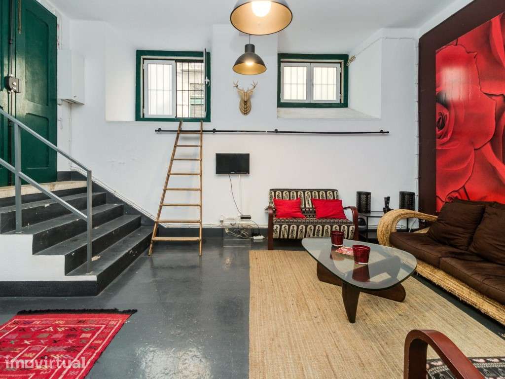 Armazém junto à sé de Lisboa em Alfama, Lisboa - Grande imagem: 3/19