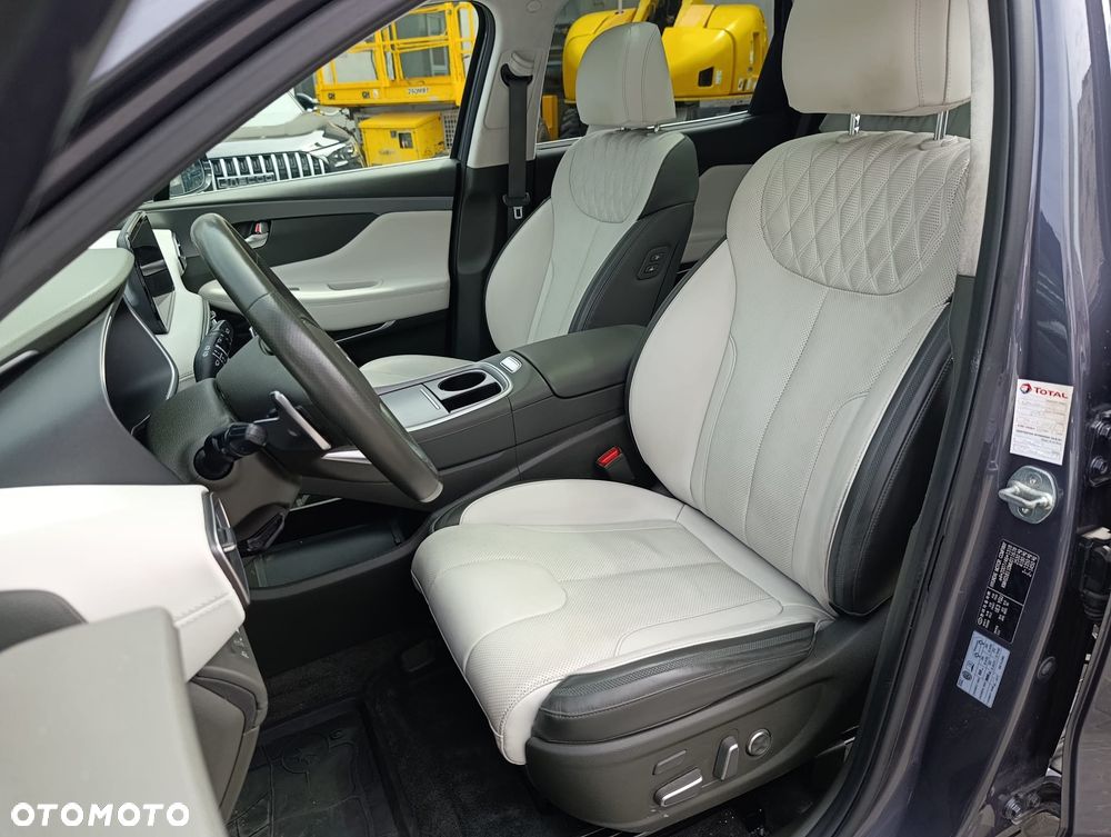 Hyundai Santa Fe 1.6 T-GDI HEV Executive - 13