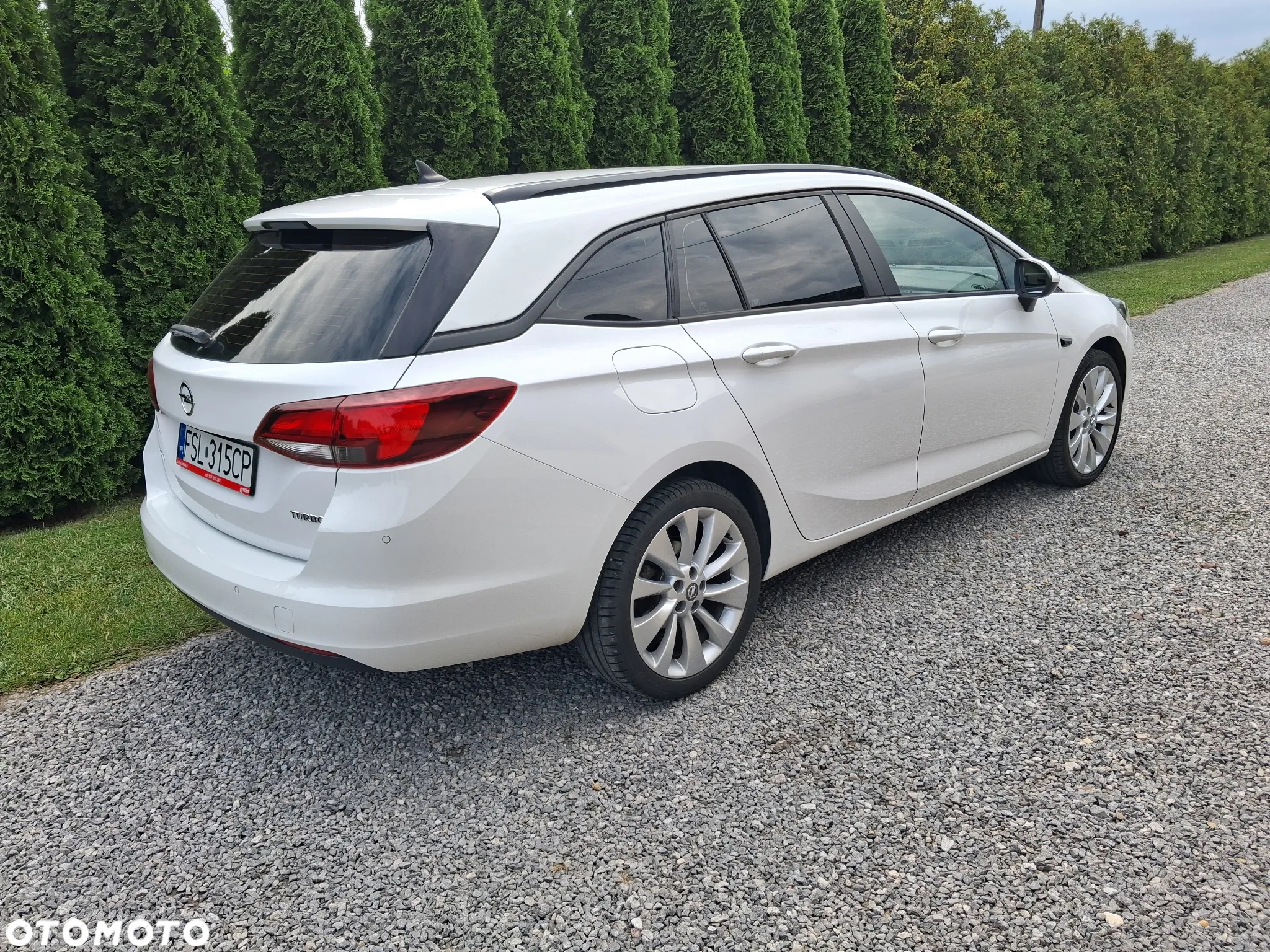 Opel Astra V 1.4 T Dynamic - 3