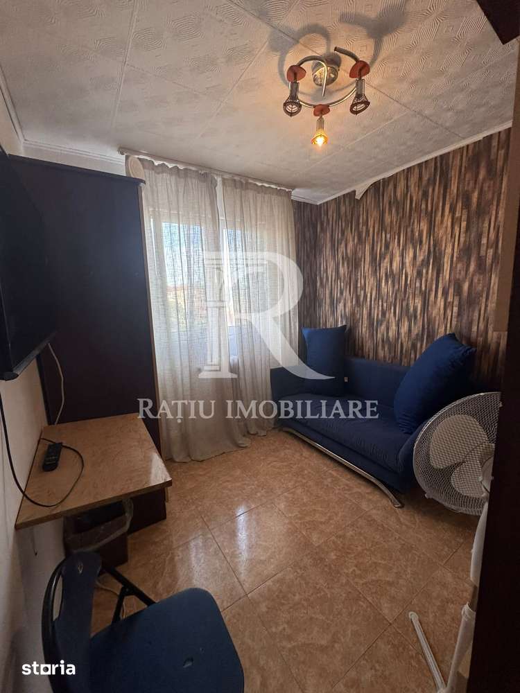 DE VANZARE | GARSONIERA 14 MP | ORADEA — fotografia 1