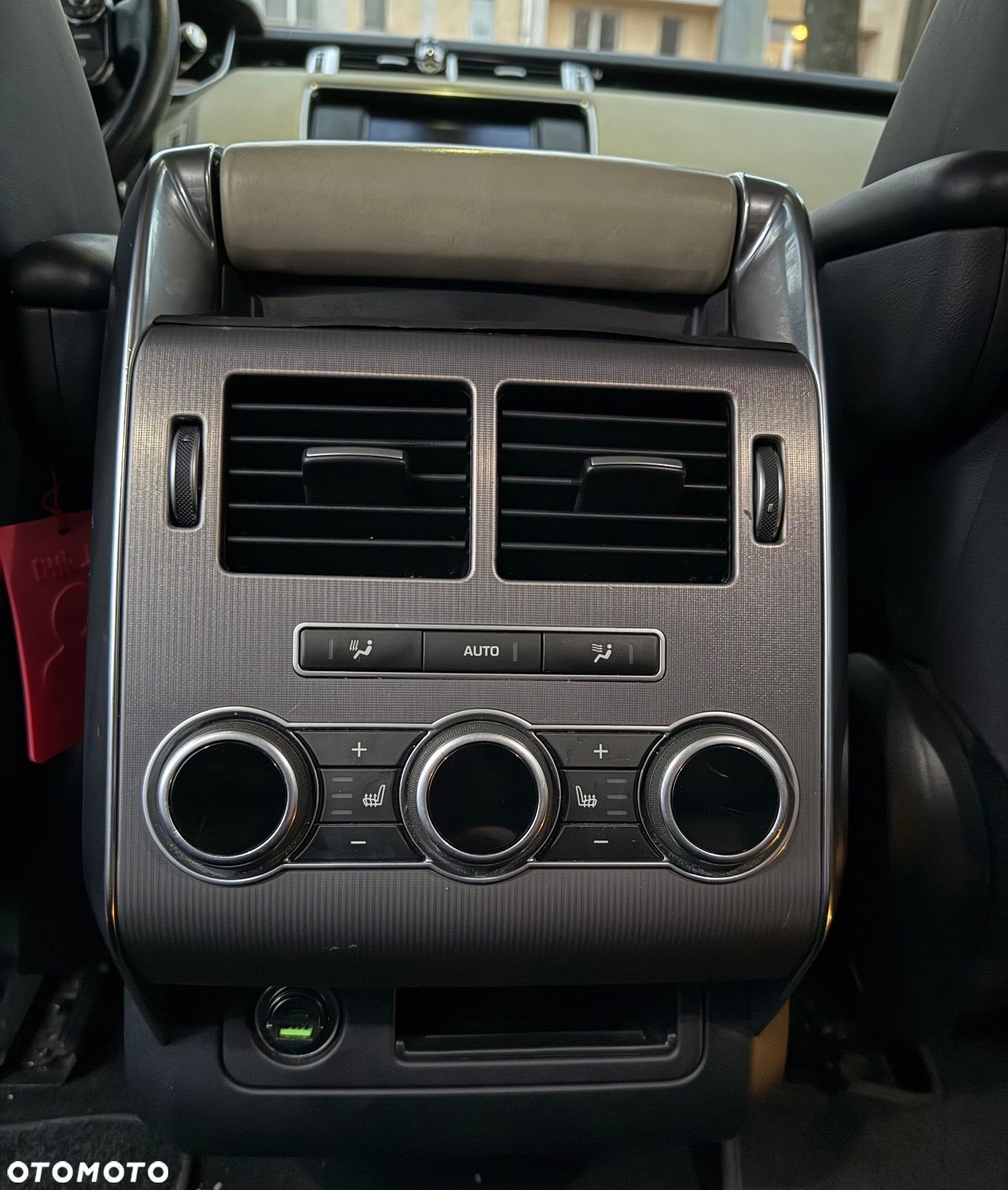 Land Rover Range Rover Sport - 9