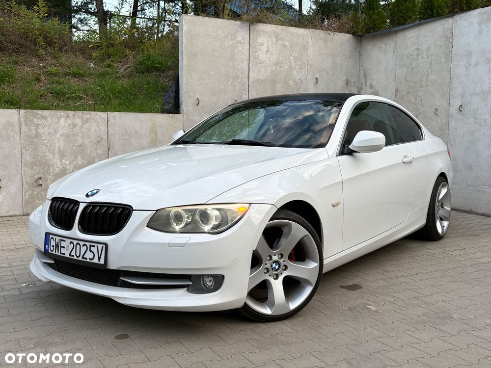 BMW Seria 3 320d DPF M Sport Edition - 2