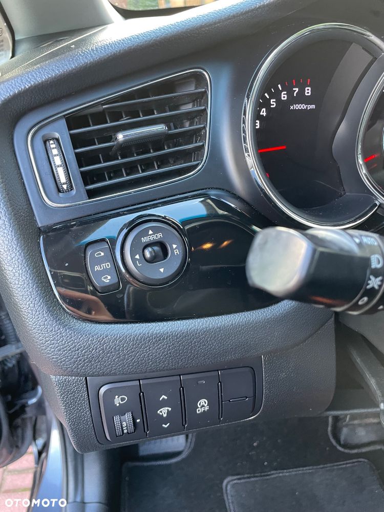 Kia Ceed - 17