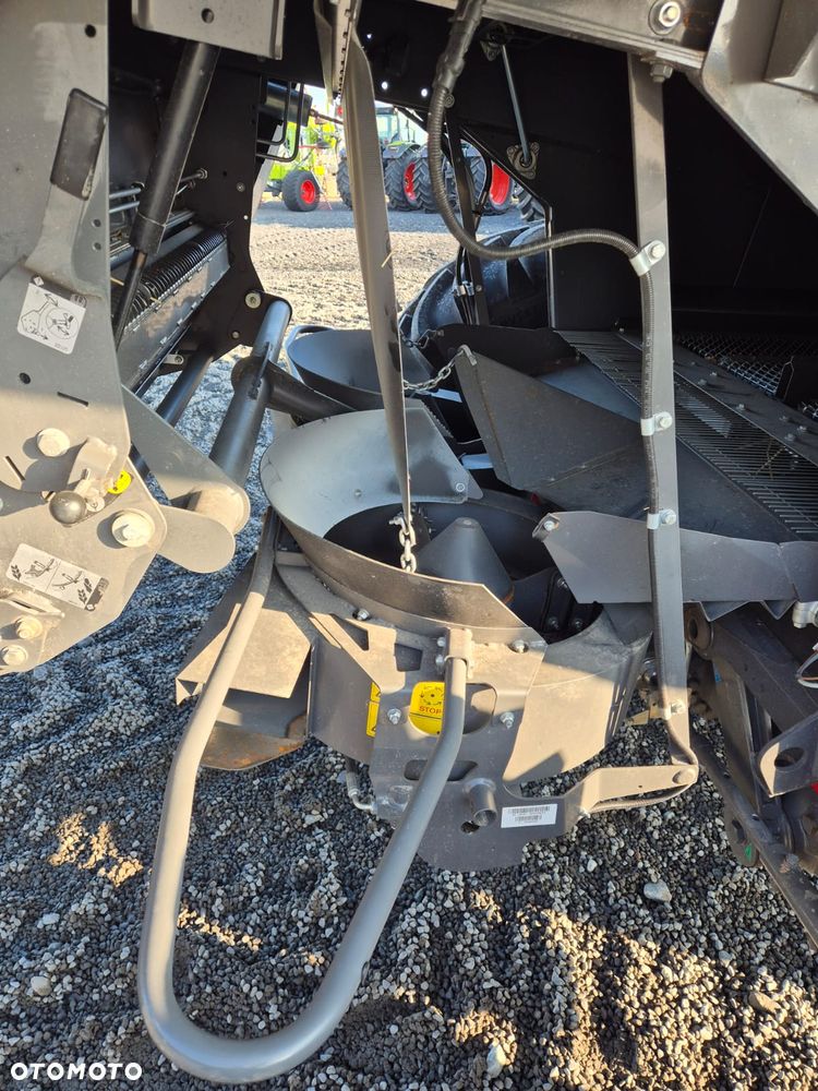 Claas LEXION 7600 - 18