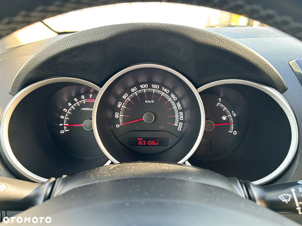 Kia Venga 1.4 CVVT Spirit - 26