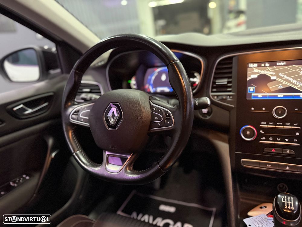 Renault Mégane ENERGY TCe 100 LIMITED - 10