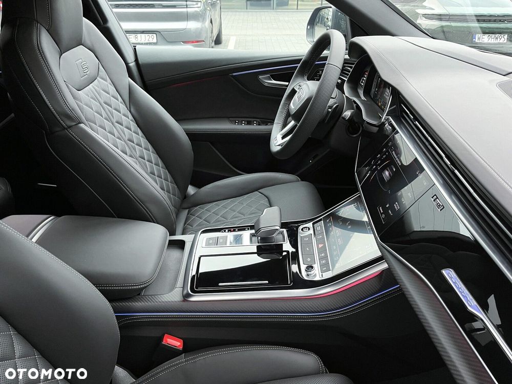 Audi Q8 - 23