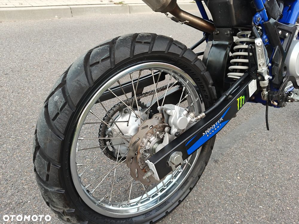 Yamaha WR - 13
