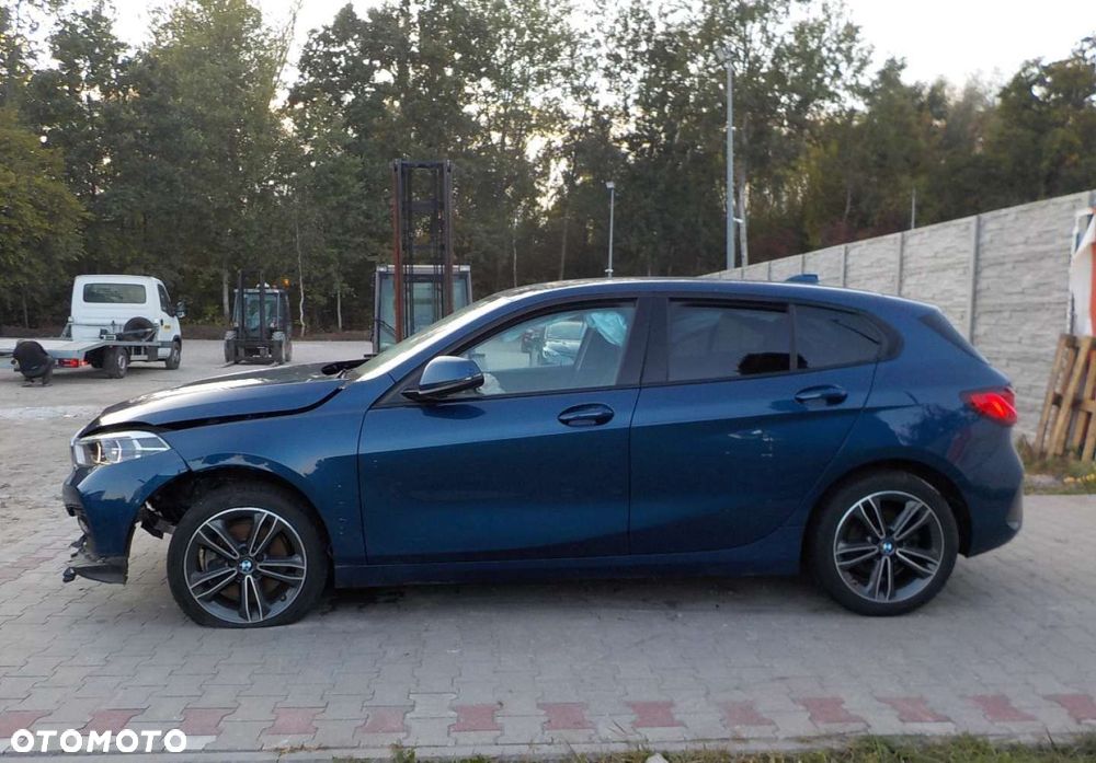 BMW Seria 1 - 18