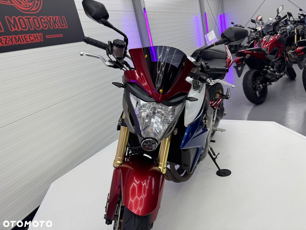 Honda CB - 17