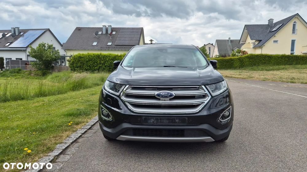 Ford Edge - 2