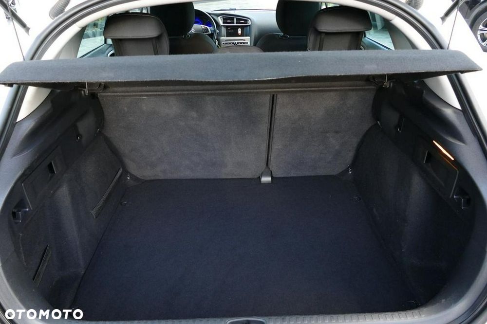 Citroën C4 1.2 e-THP Exclusive - 38