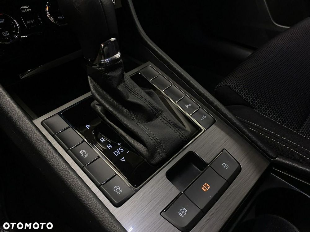 Skoda Superb - 37