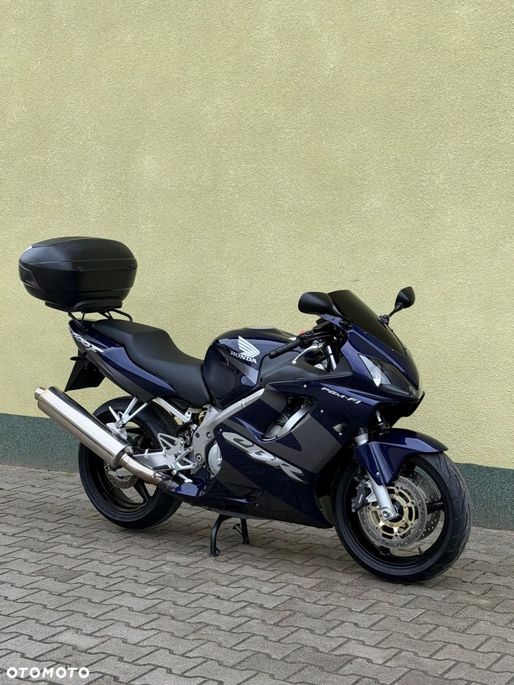 Honda CBR