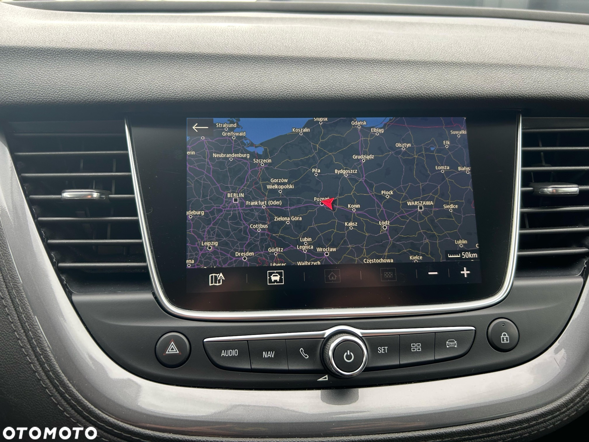Opel Grandland X 1.6 D Start/Stop Automatik Business Edition - 16