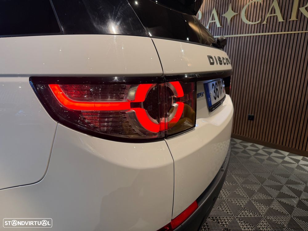 Land Rover Discovery Sport 2.0 TD4 HSE Luxury - 16