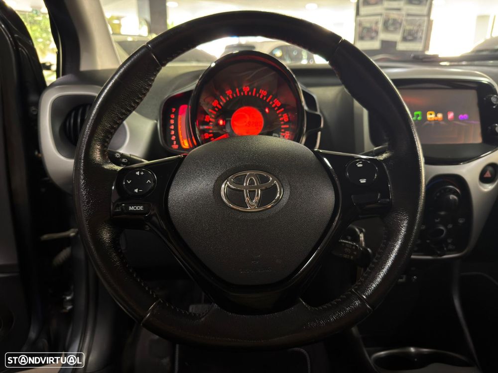 Toyota Aygo 1.0 X-Play+AC+X-Touch - 22