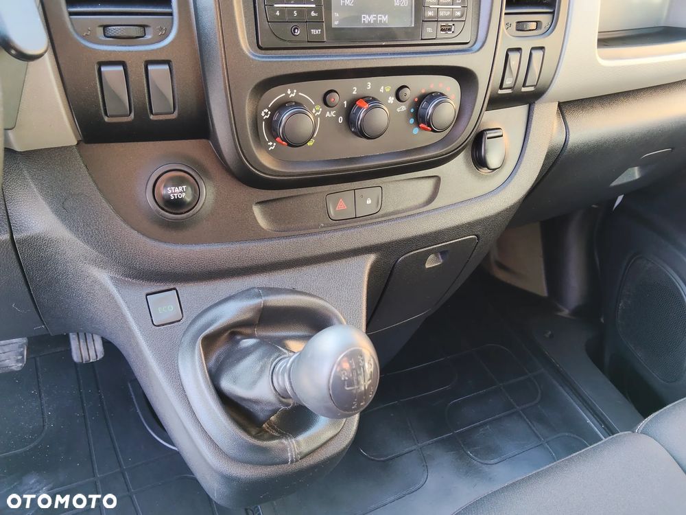 Renault Trafic - 17