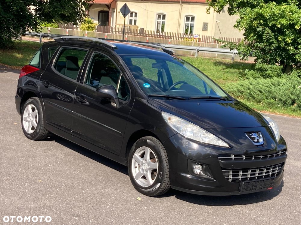 Peugeot 207 - 3
