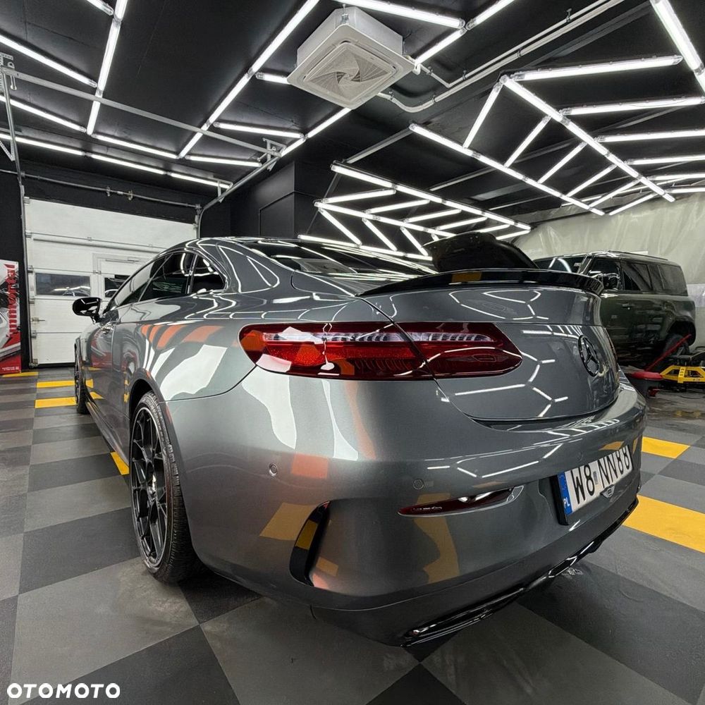 Mercedes-Benz Klasa E - 10