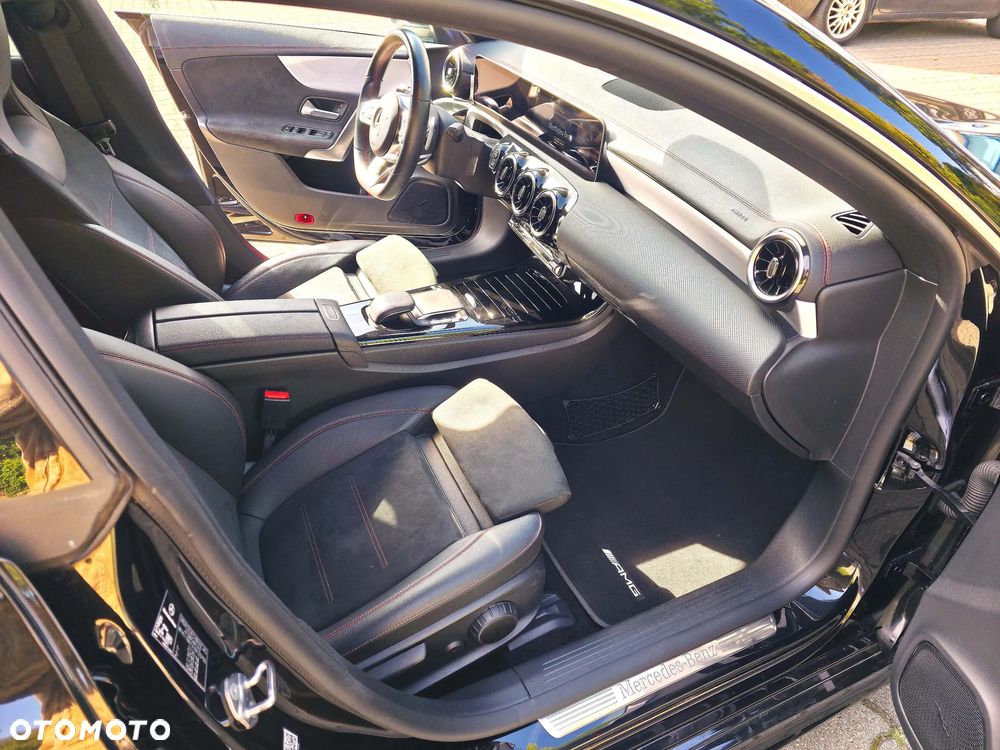Mercedes-Benz CLA - 20
