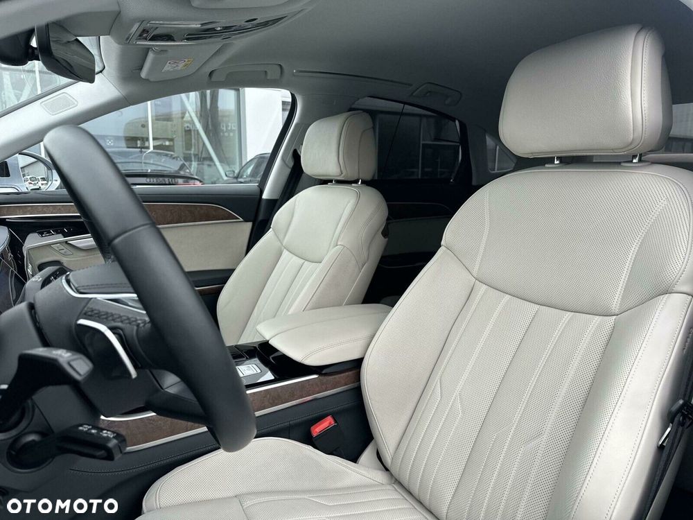 Audi A8 - 11