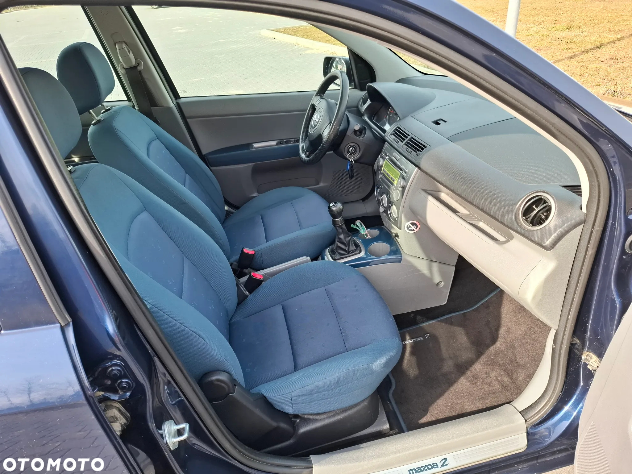 Mazda 2 - 8
