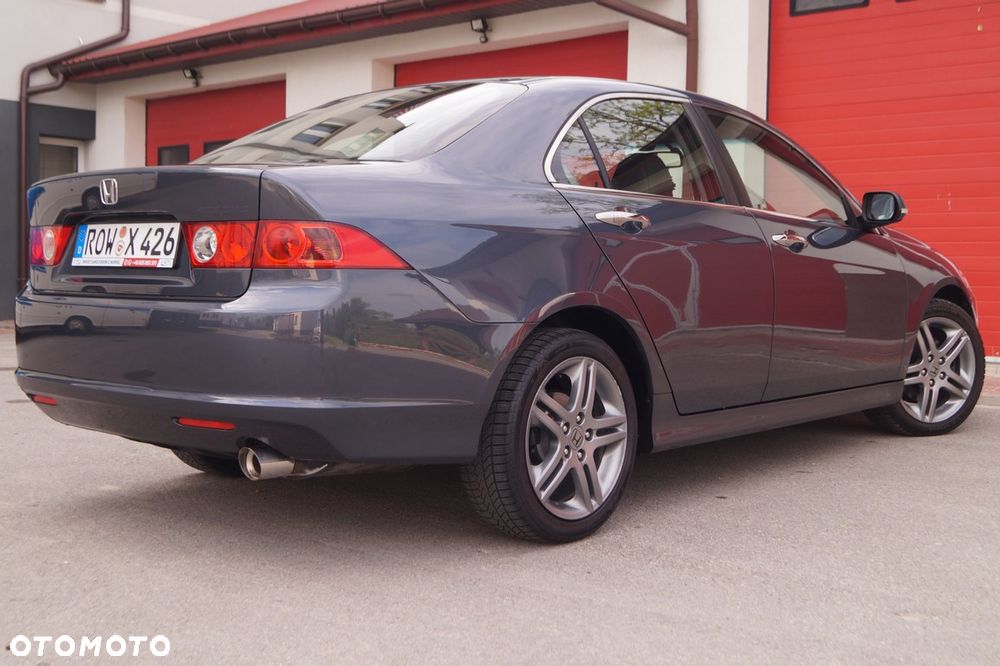 Honda Accord 2.0 i Sport - 10