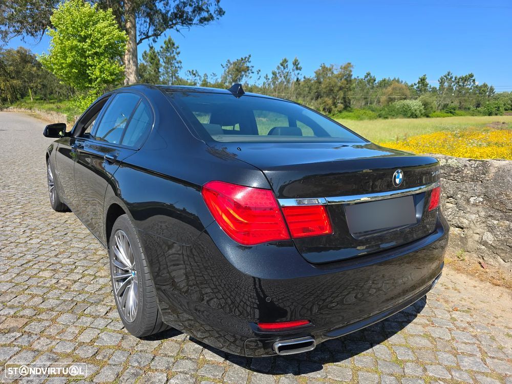 BMW 740 d - 7
