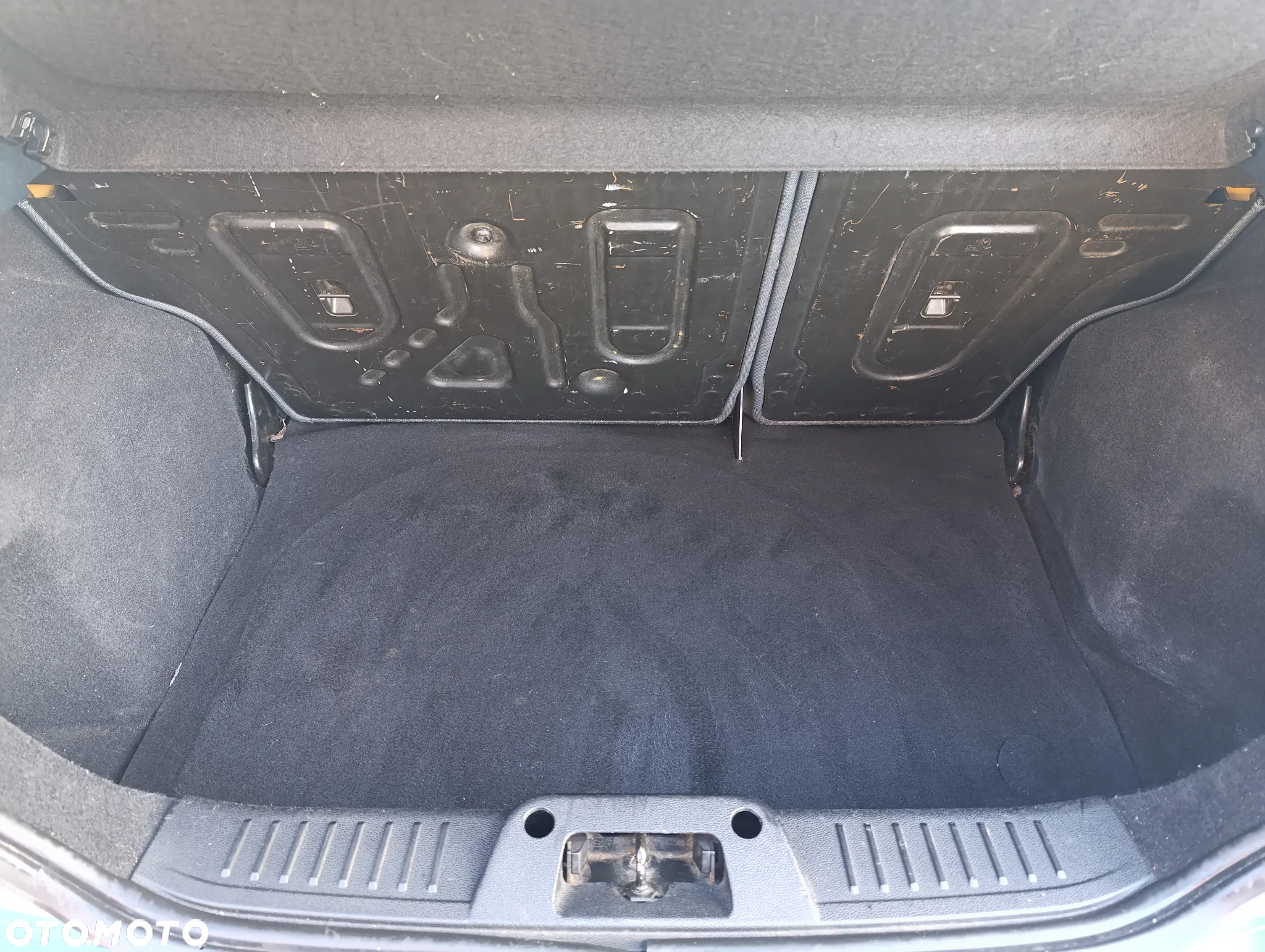 Ford Fiesta 1.25 Ambiente - 14