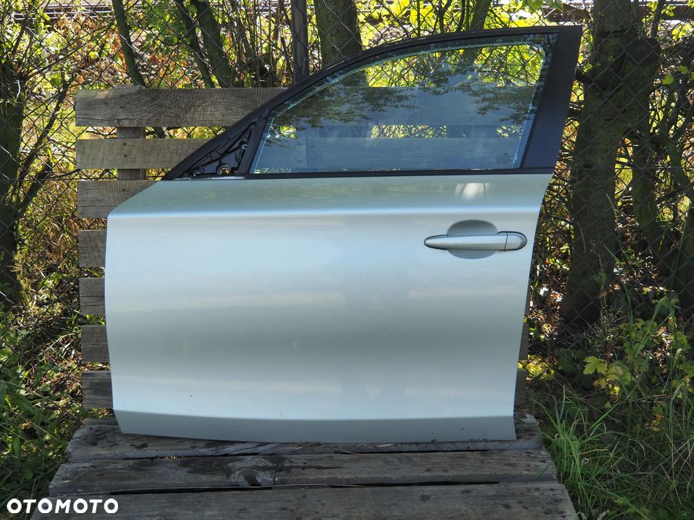Drzwi przód przednie lewe BMW 1 E87 Titansilber - 1