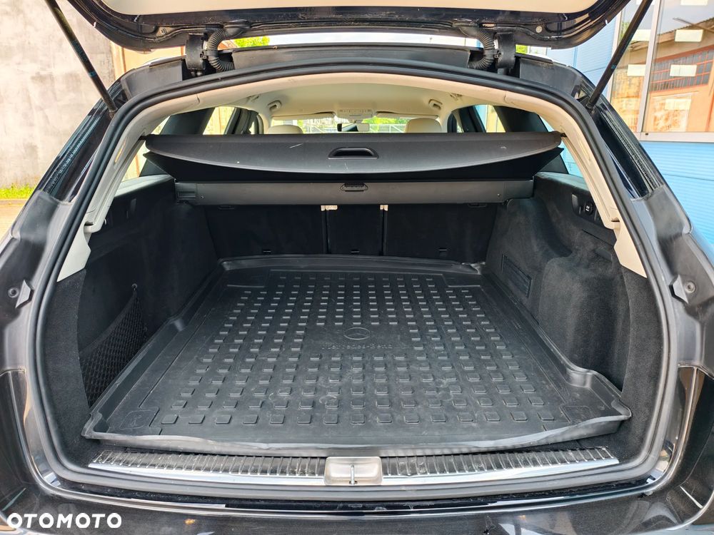 Mercedes-Benz Klasa E 300 d 9G-TRONIC Avantgarde - 17