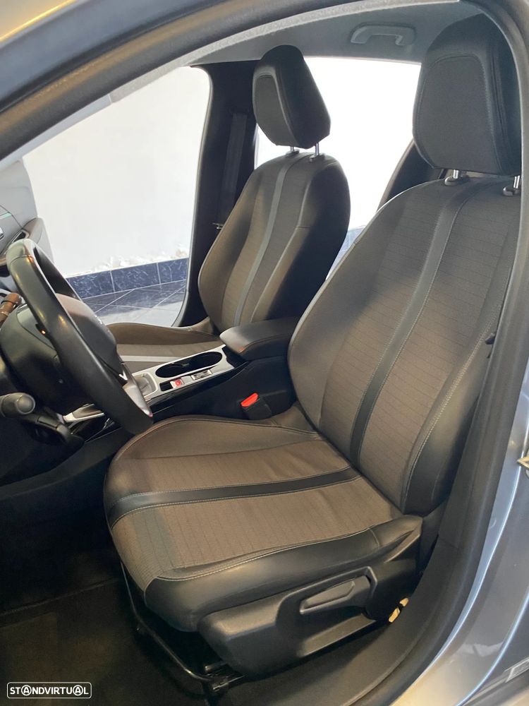 Peugeot 208 1.5 BlueHDi Allure Pack - 22