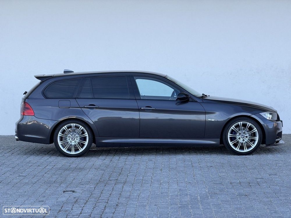 BMW 318 d Pack M - 4