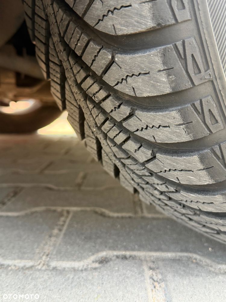 Citroën C5 2.0 HDi X - 17