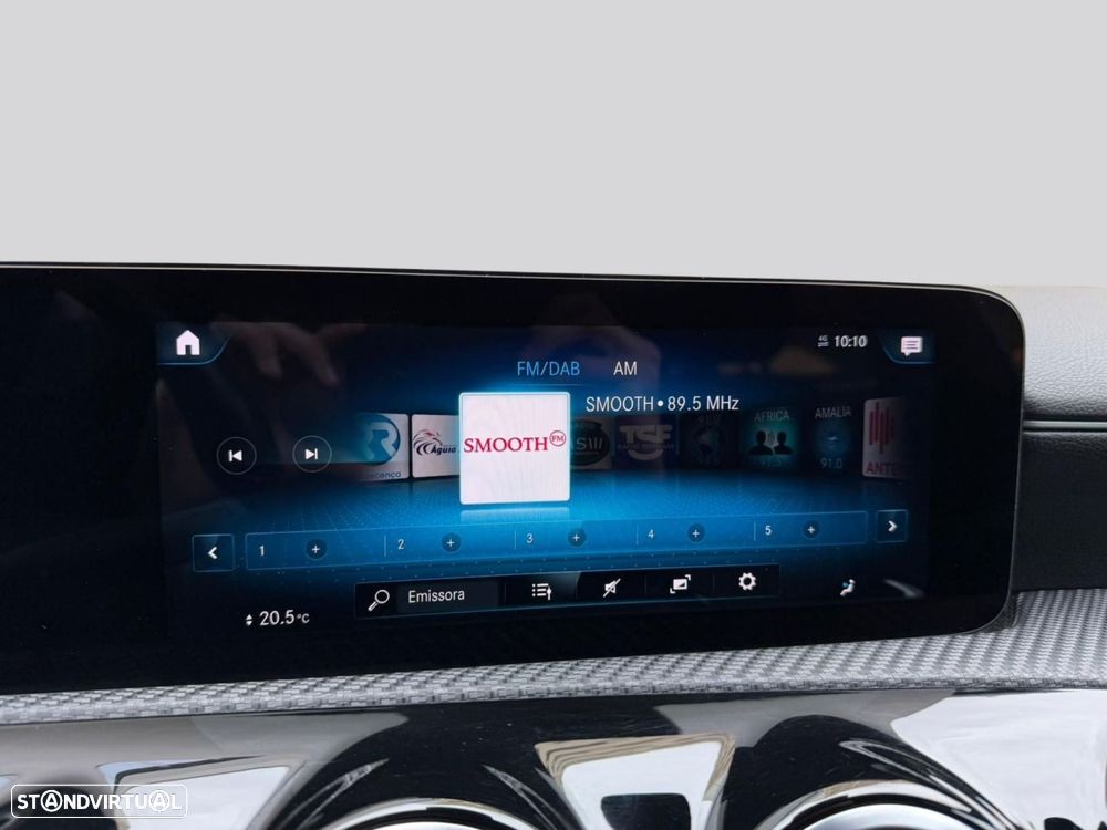 Mercedes-Benz CLA 180 - 25