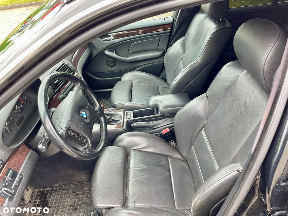 BMW Seria 3 - 11