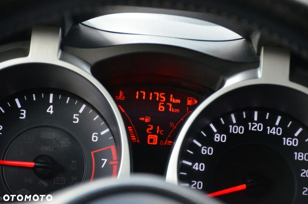 Nissan Juke - 34