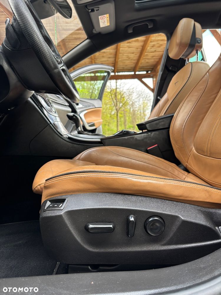 Opel Insignia 2.0 Bi Turbo CDTI 4x4 - 18