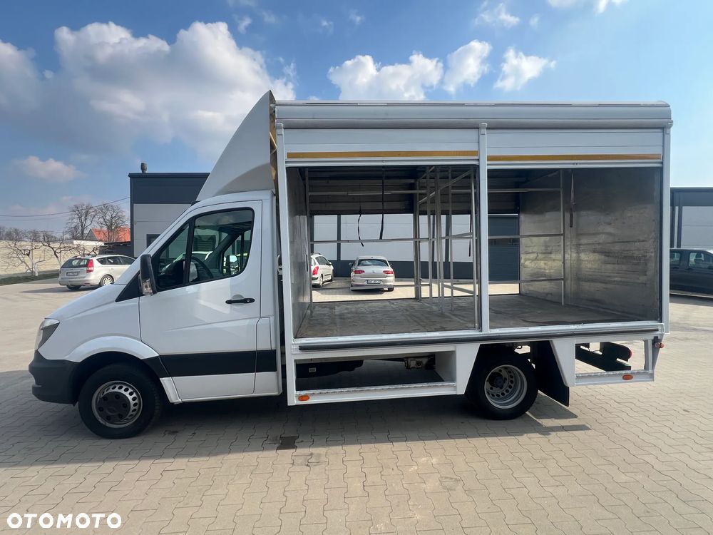 Mercedes-Benz Sprinter - 11