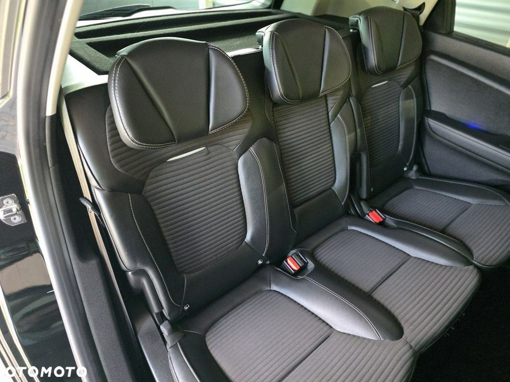 Renault Scenic - 16