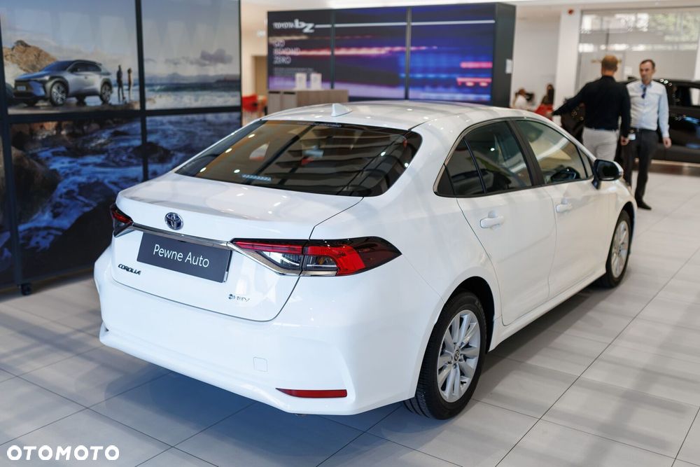 Toyota Corolla 1.8 Hybrid Comfort - 14