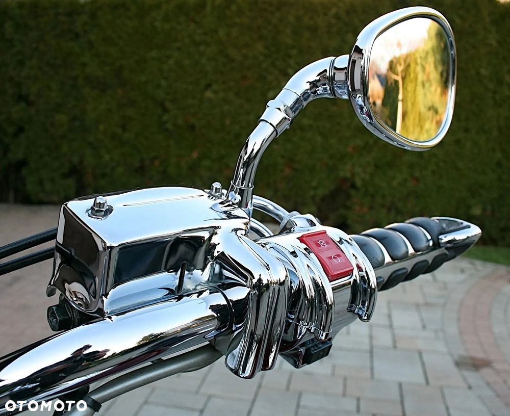 Honda VTX - 22