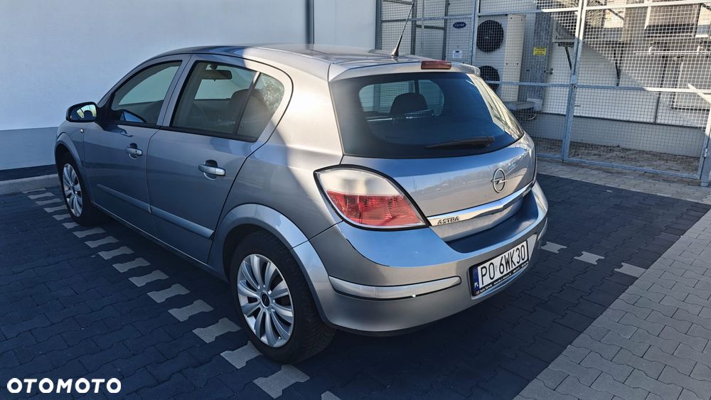 Opel Astra 1.6 - 6