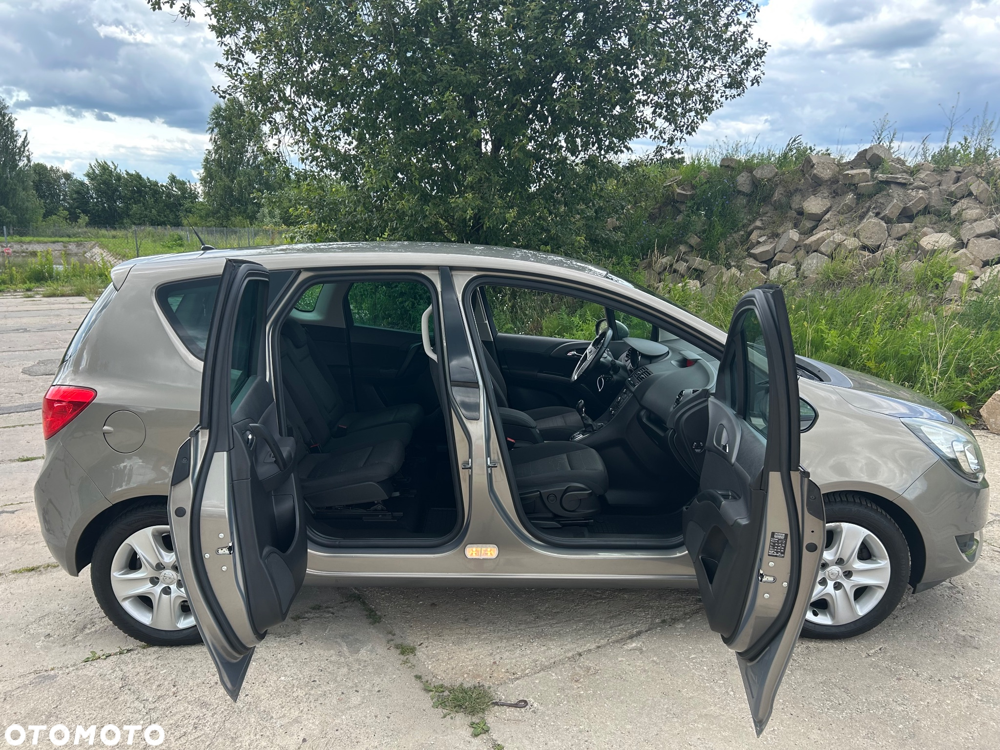 Opel Meriva 1.6 CDTI Design Edition S&S - 18