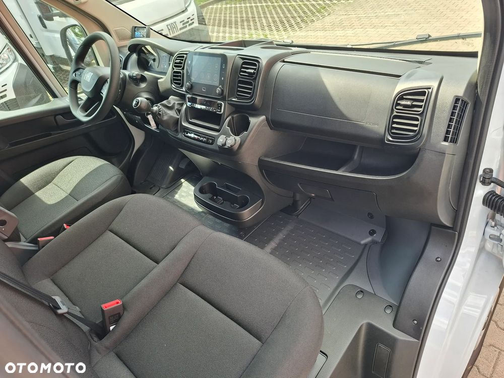 Fiat OD RĘKI , SUPER CENA , Izoterma +Zanotti SFZ 009 -na Furgonie L4H2 - 19