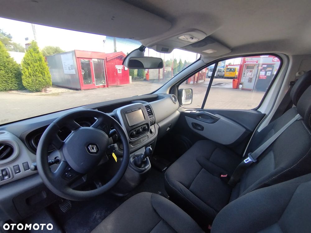 Renault Trafic - 10