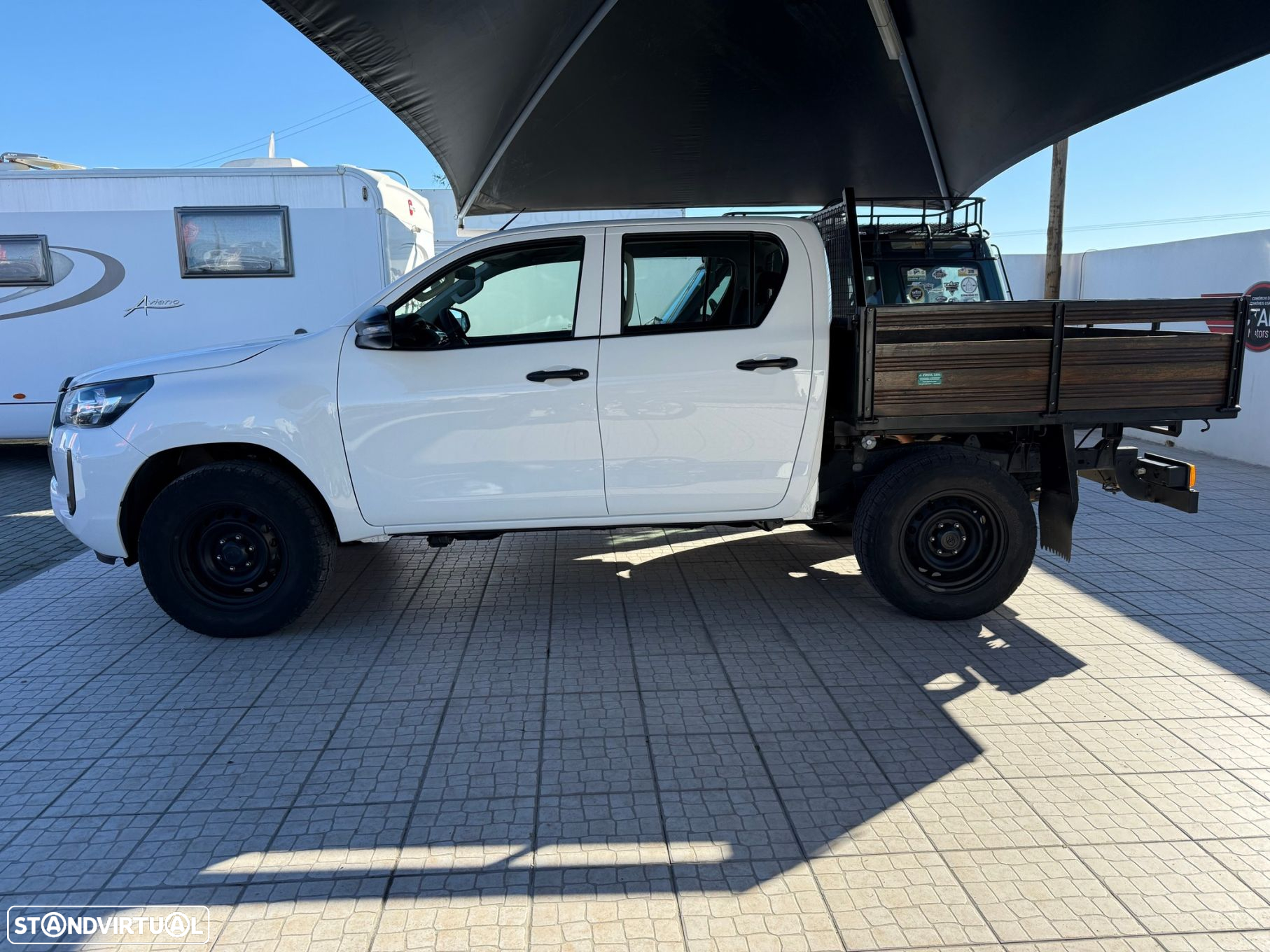 Toyota Hilux 2.4 D-4D 4WD CD CH - 5