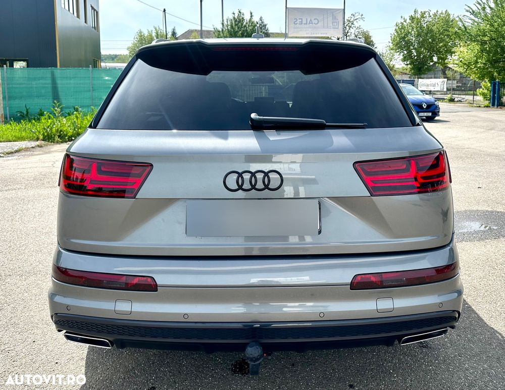 Audi Q7 - 32