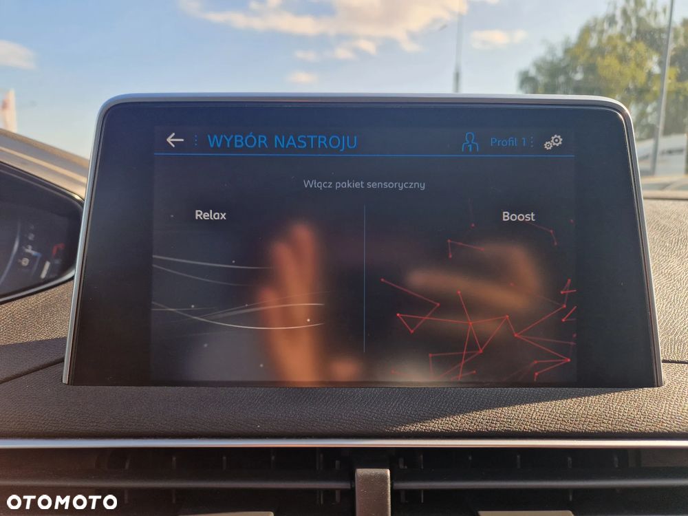 Peugeot 5008 PureTech 130 EAT8 Stop & Start Allure Pack - 14